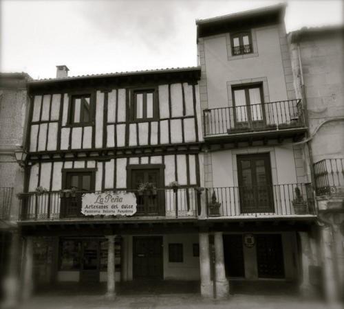 Hotel-Hospederia Los Templarios เซปุลเวดา ภายนอก รูปภาพ