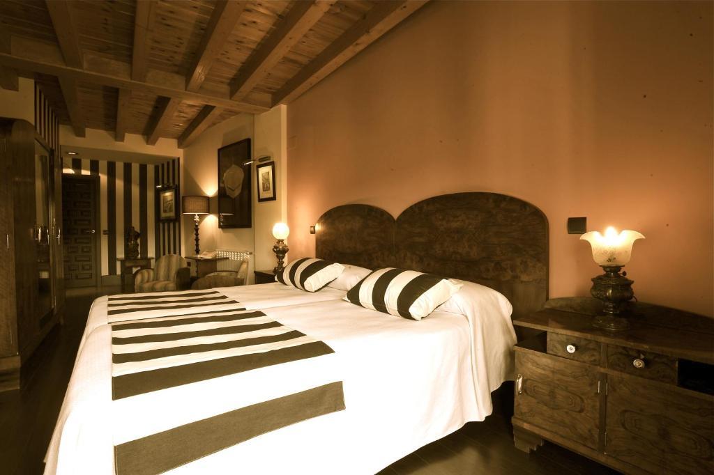 Hotel-Hospederia Los Templarios เซปุลเวดา ห้อง รูปภาพ