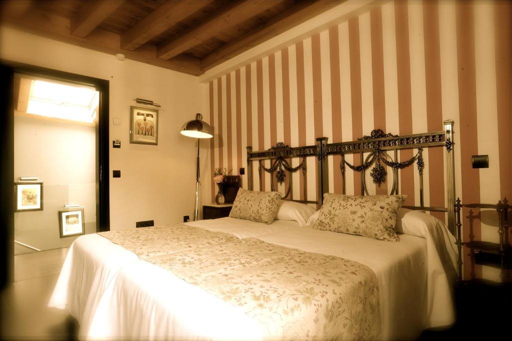 Hotel-Hospederia Los Templarios เซปุลเวดา ห้อง รูปภาพ